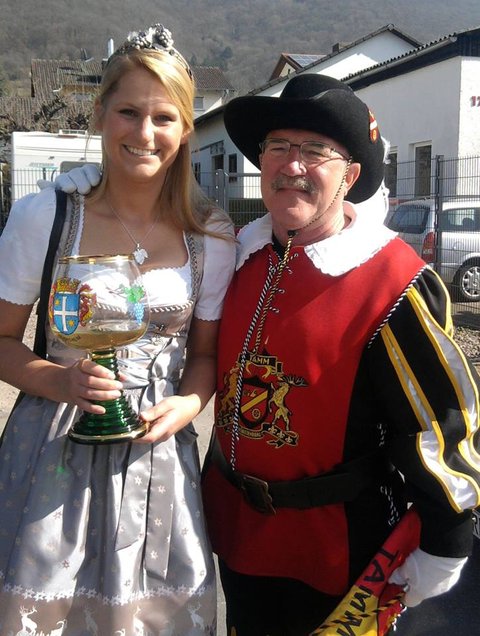 Weinkönigin aus Deidesheim